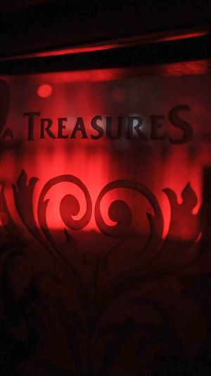 Video post by @LasVegasTreasures on Facebook