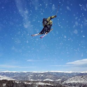 Image post by @j_skis on Instagram
