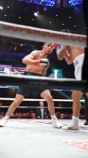 Video post by @zuffaboxing on Facebook