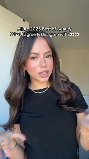 Video post by @anyaweitz on TikTok