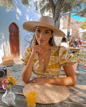 Image post by @glamseasons on Instagram