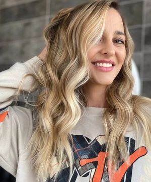 Image post by @behindthechair_com on Instagram