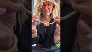 Video post by @shop.with.caroline on YouTube
