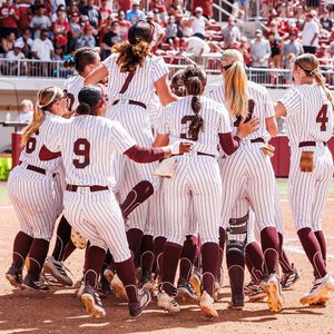 Image post by @hailstatesb on Instagram
