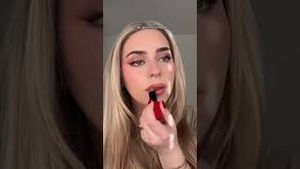 Video post by @shiseidousa on YouTube