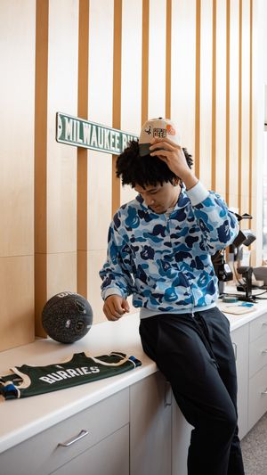 Video post by @BucksProShop on Facebook