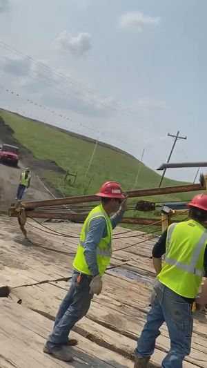 Video post by @thepipelinelife on Instagram