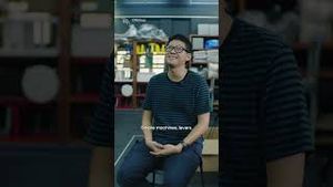 Video post by @esplanadesg on YouTube