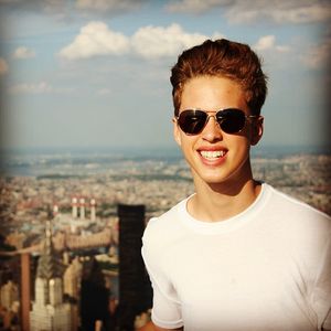 Image post by @empirestatebldg on Instagram