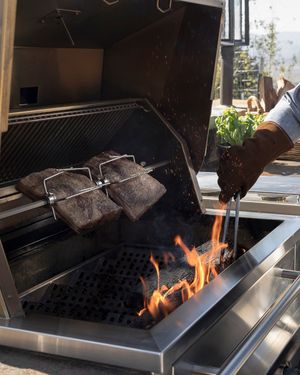 Image post by @kalamazoogrills on Instagram