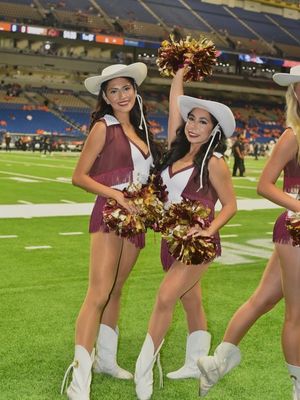 Image post by @txststrutters on Instagram