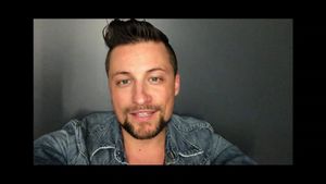 Video post by @patinageqc on Facebook