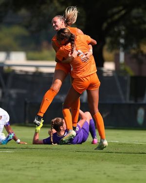 Image post by @vol_soccer on Instagram