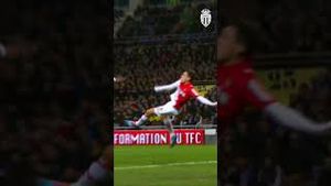 Video post by @asmonaco on YouTube