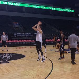 Image post by @austin_spurs on Instagram