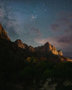 Image post by @nationalparkscollective on Instagram