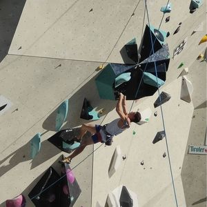 Image post by @suprclimbing on Instagram