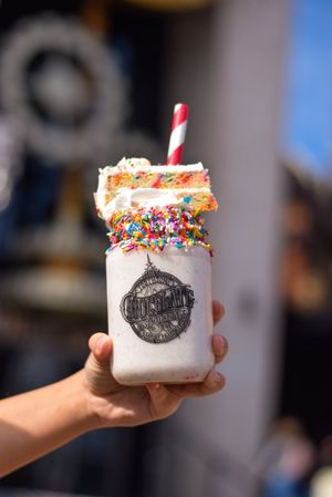 Image post by @UniversalORL on Twitter