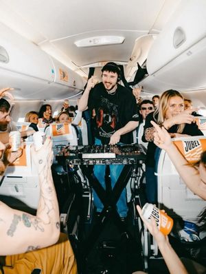 Image post by @armadamusic on Instagram