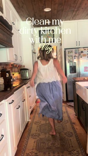 Video post by @emmaseabourn on TikTok