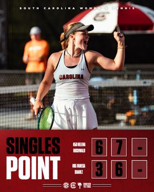 Image post by @GamecockWTennis on Twitter