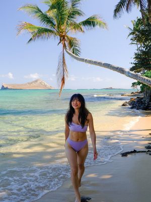 Image post by @fashionbyally on Instagram