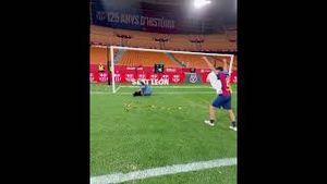 Video post by @deportes on YouTube