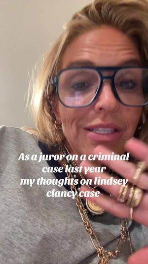 Video post by @shop.with.caroline on TikTok