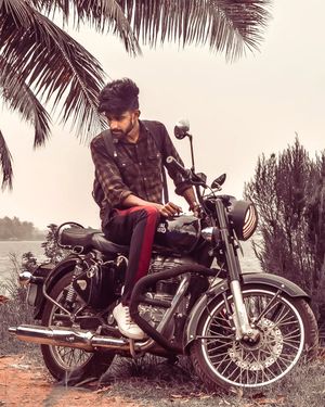 Image post by @vyshakh.balakrishnan on Instagram