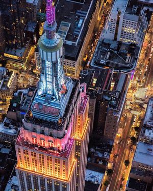 Image post by @empirestatebldg on Instagram