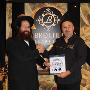 Image post by @labrochettenyc on Instagram