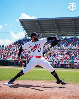 Image post by @twins on Instagram