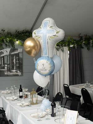 Image post by @partyup_balloons_by_melissa on Instagram