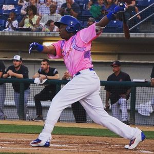 Image post by @rcquakes on Instagram