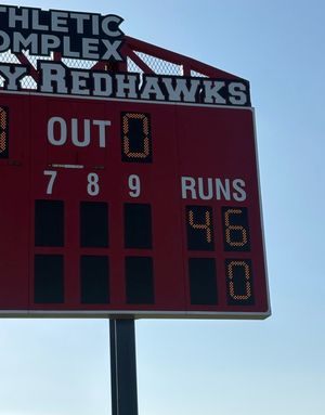 Image post by @larocheredhawks on Instagram