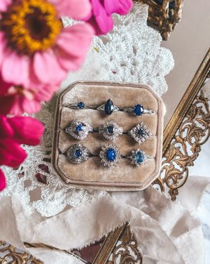 Image post by @maejeanvintage on Instagram