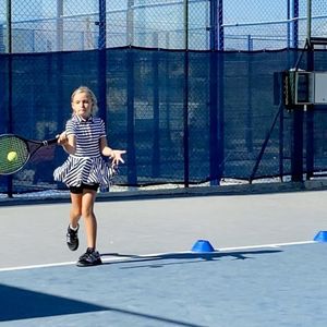 Video post by @polina_maneshina_tennis on Instagram