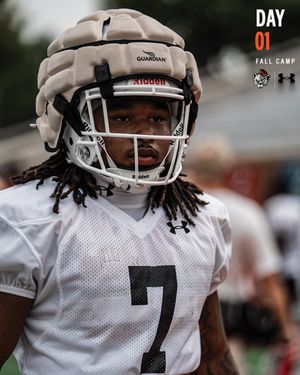 Image post by @mercerfootball on Instagram