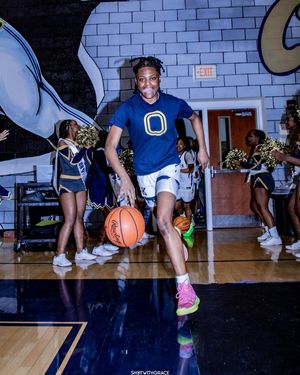 Image post by @laywitdabutter on Instagram