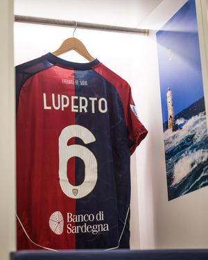 Image post by @cagliaricalcio on Instagram