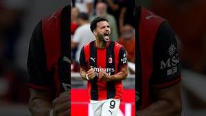 Video post by @acmilan on YouTube