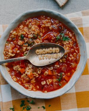Image post by @crowded_kitchen on Instagram