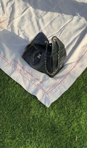 Image post by @saharxalansari on TikTok
