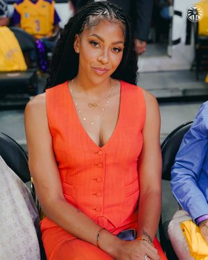 Image post by @la_sparks on Instagram