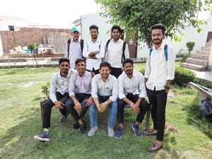Image post by @mayank_sharma0010 on Instagram
