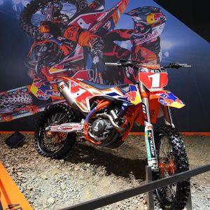 Image post by @racerxonline on Instagram