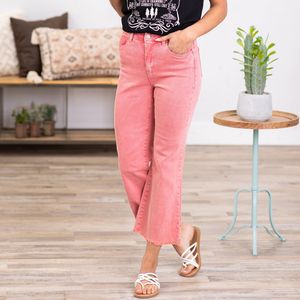 Image post by @shopfillyflair on Instagram