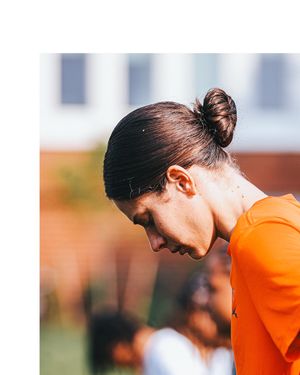 Image post by @uvawomenshoops on Instagram