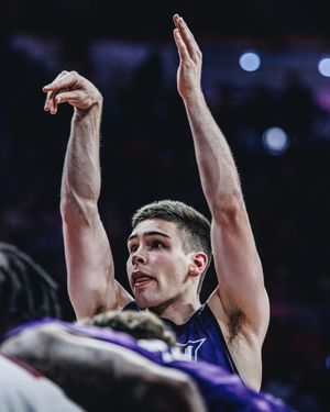 Video post by @alybaylissphotography on TikTok