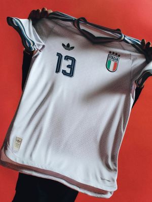Image post by @dazn_it on Instagram